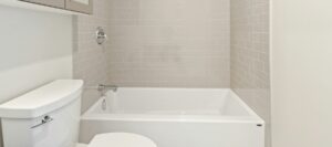 Acrylic bathtub